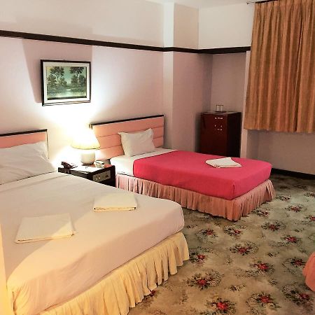 Daeng Plaza Hotel Phuket Eksteriør bilde