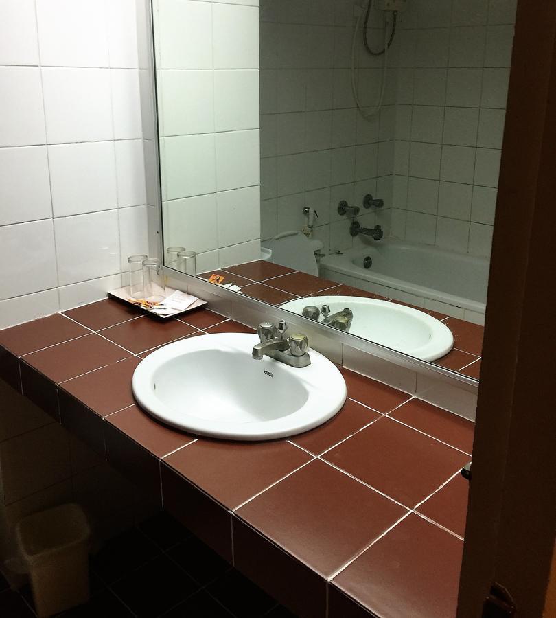 Daeng Plaza Hotel Phuket Eksteriør bilde