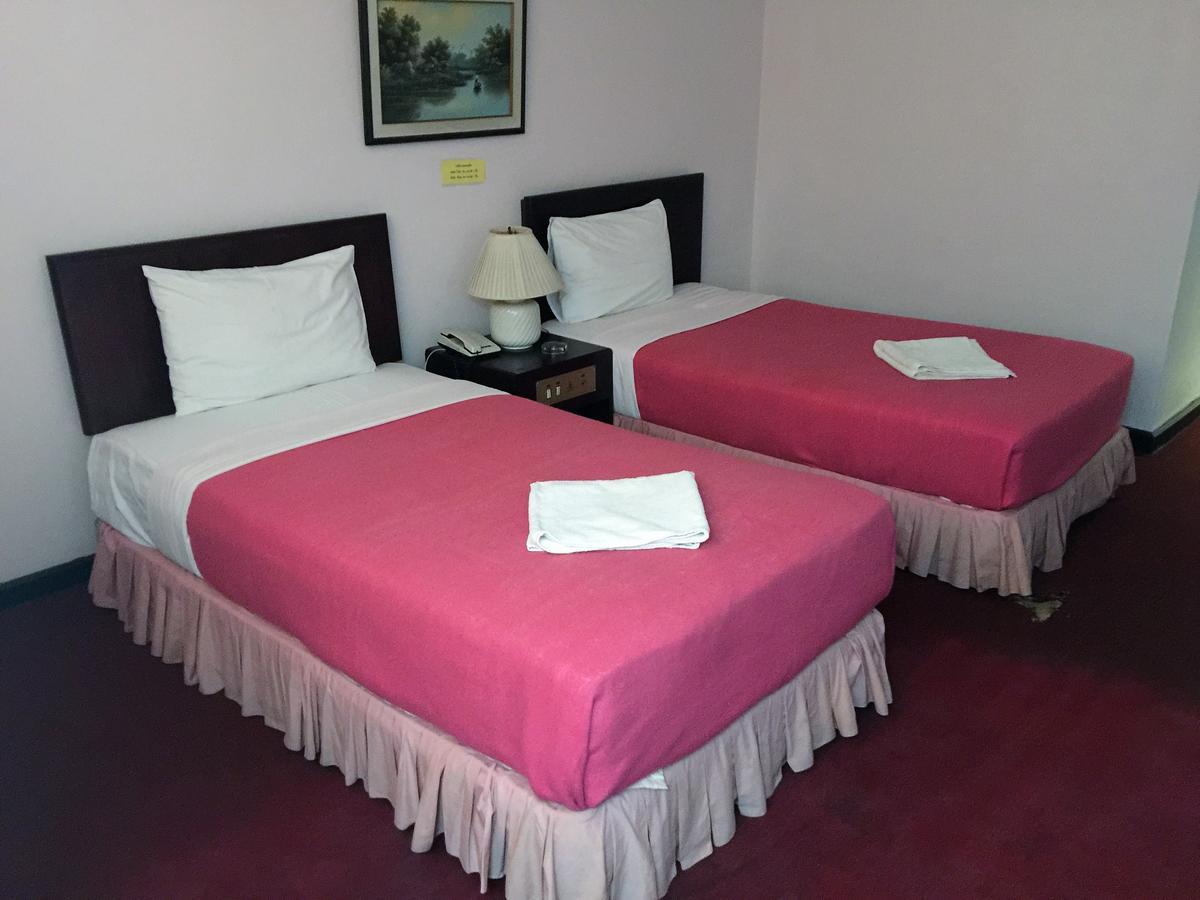 Daeng Plaza Hotel Phuket Eksteriør bilde