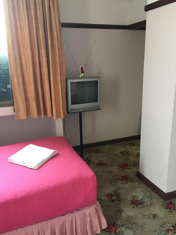 Daeng Plaza Hotel Phuket Eksteriør bilde