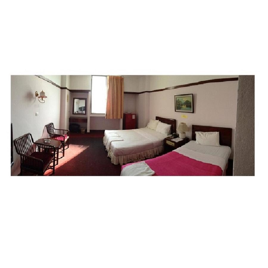 Daeng Plaza Hotel Phuket Eksteriør bilde