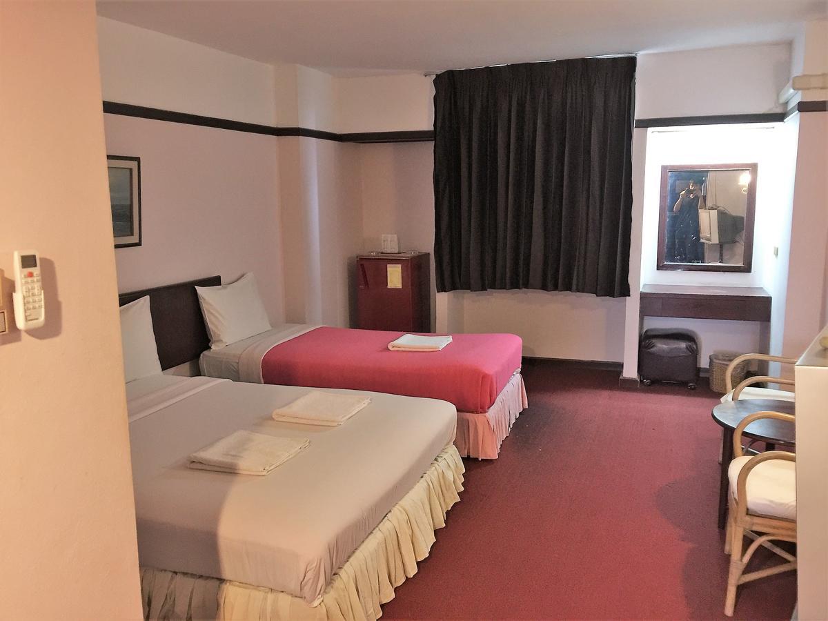 Daeng Plaza Hotel Phuket Eksteriør bilde